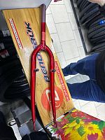Вилка 26" без амморт. под вибрейки железная, цвет красный